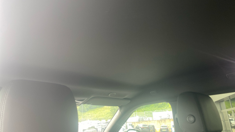 Land Rover Range Rover Evoque 1.5 P270e Dynamic SE 5dr Auto Hatchback